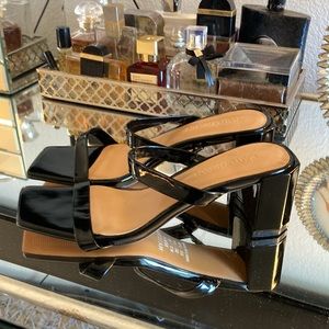 Kaitlyn Pan patent leather heels NEW
